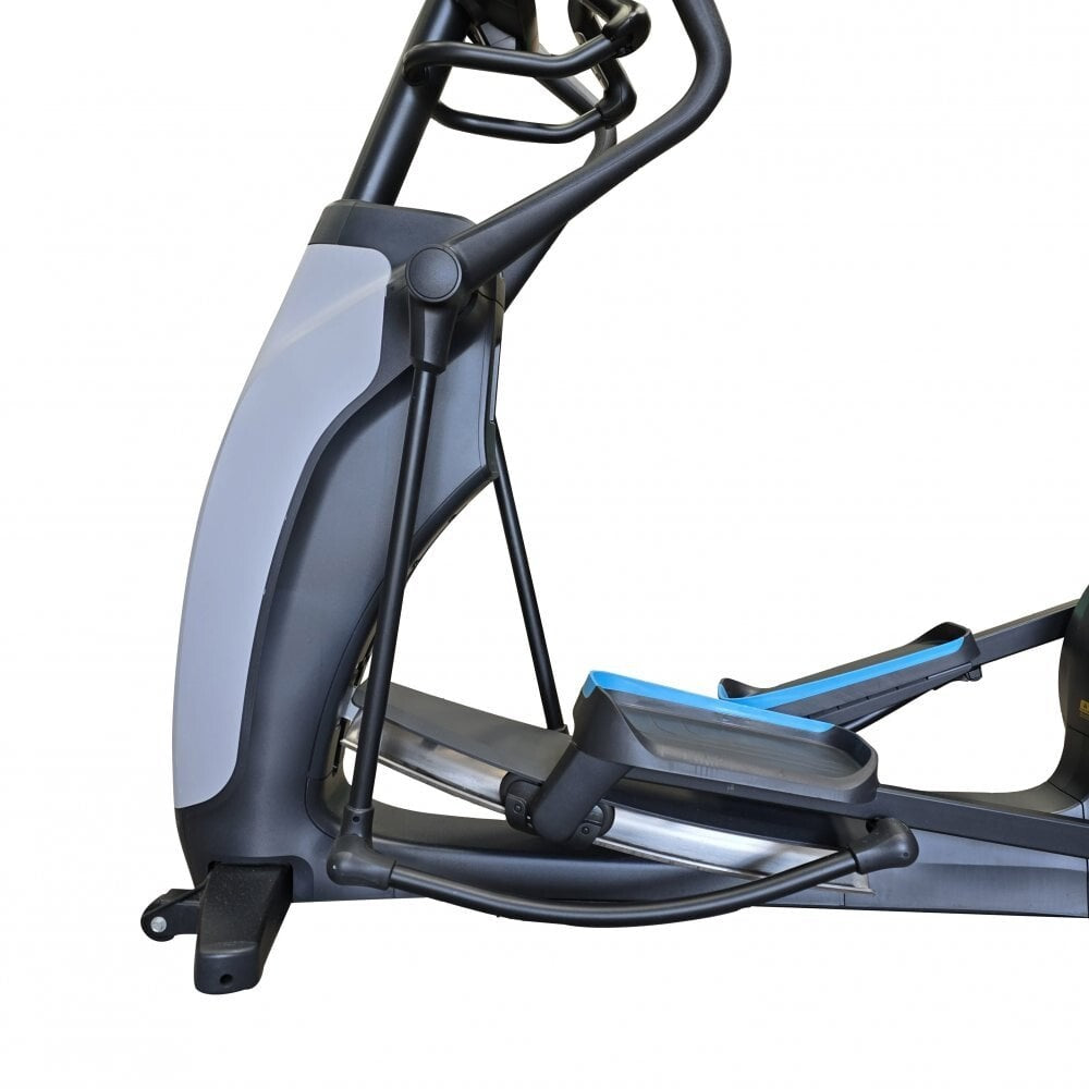 Precor EFX 885 Crossramp Cross Trainer with Monitor