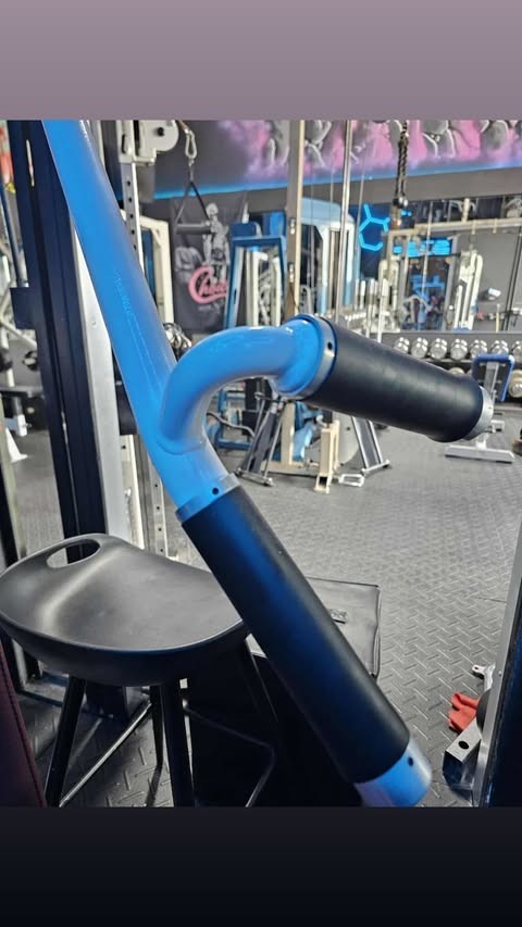 Nautilus Nitro Vertical Chest Press