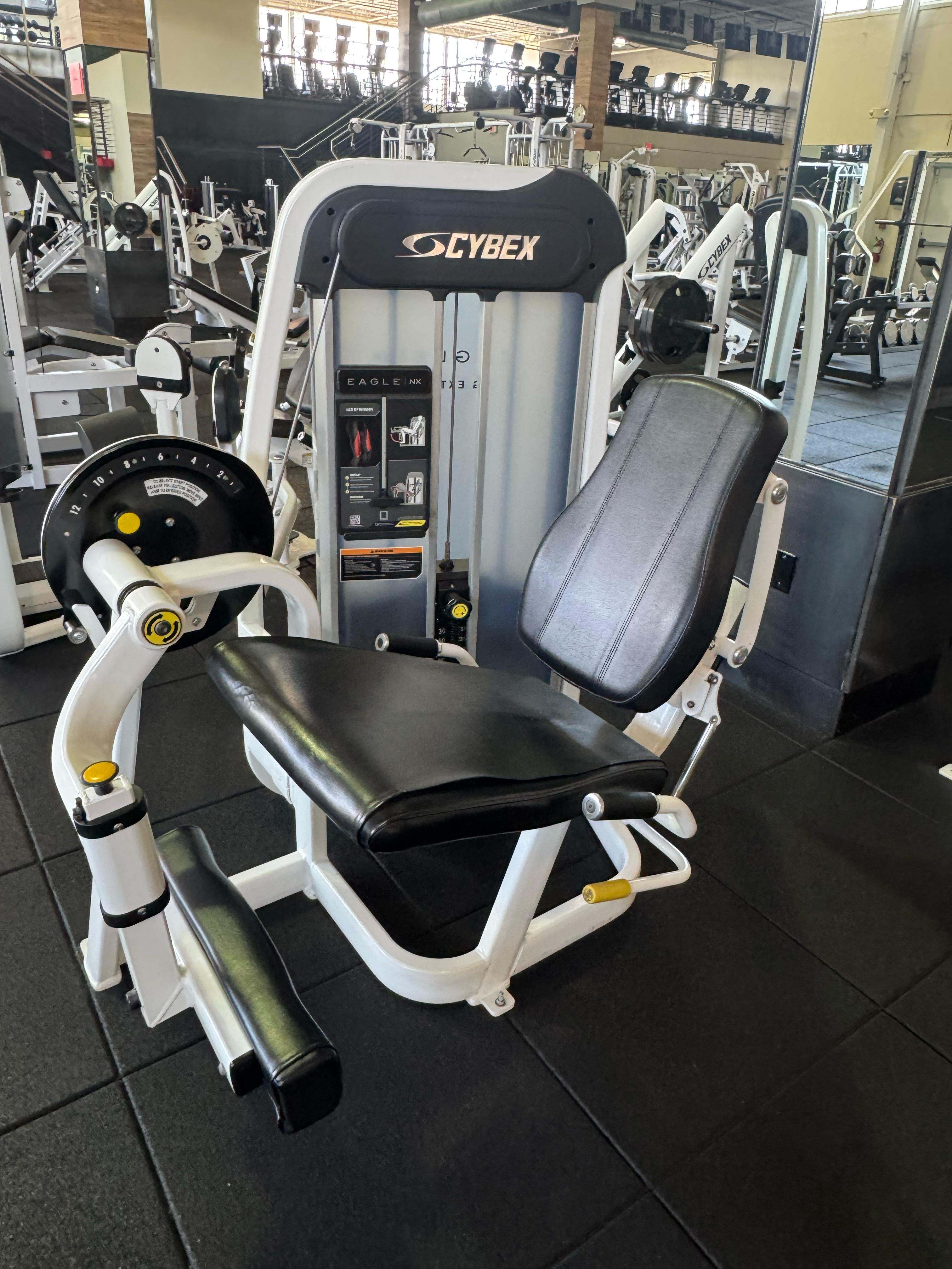 cybex eagle nx leg press Cybex - Eagle NX