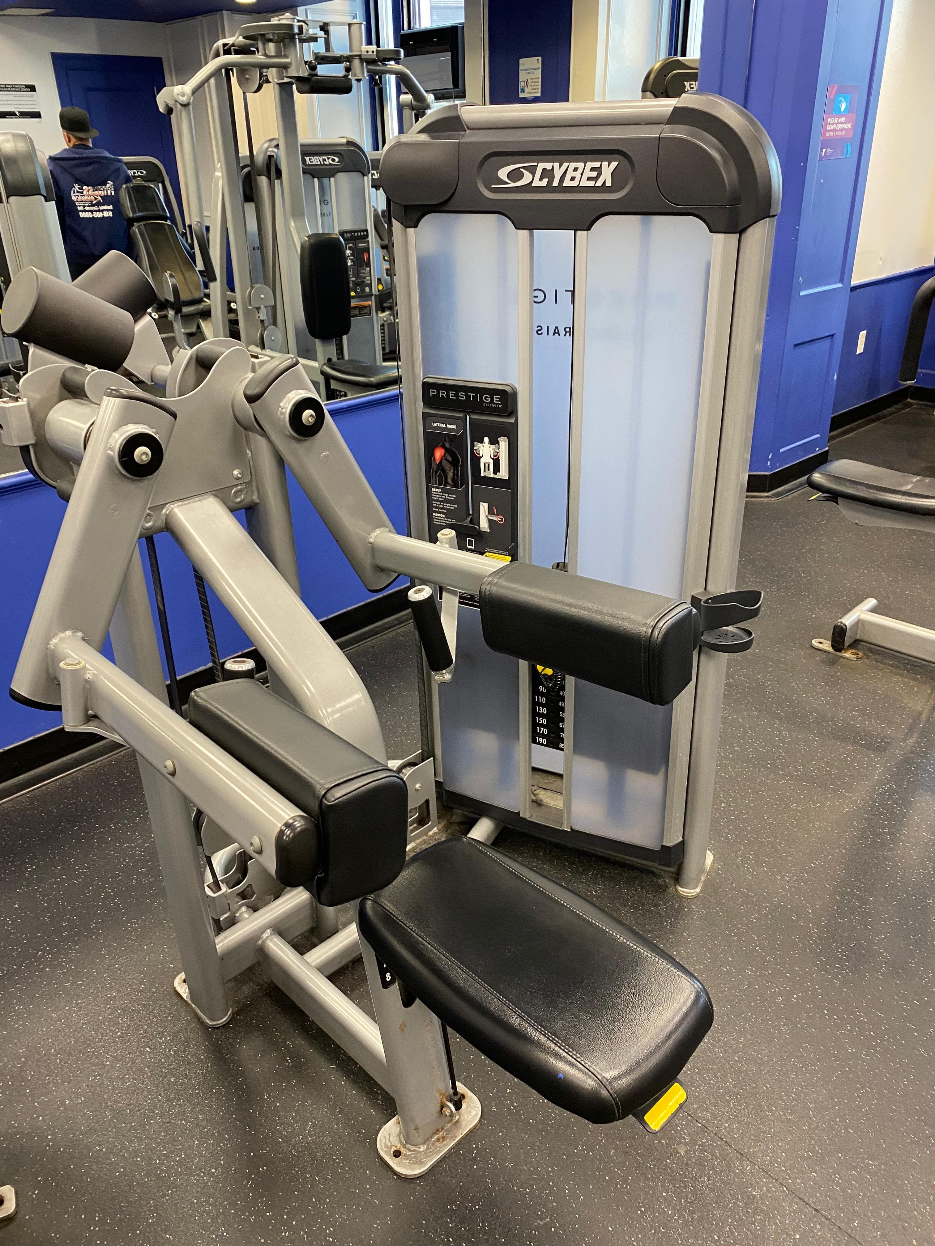 Cybex Eagle NX - Full Gym