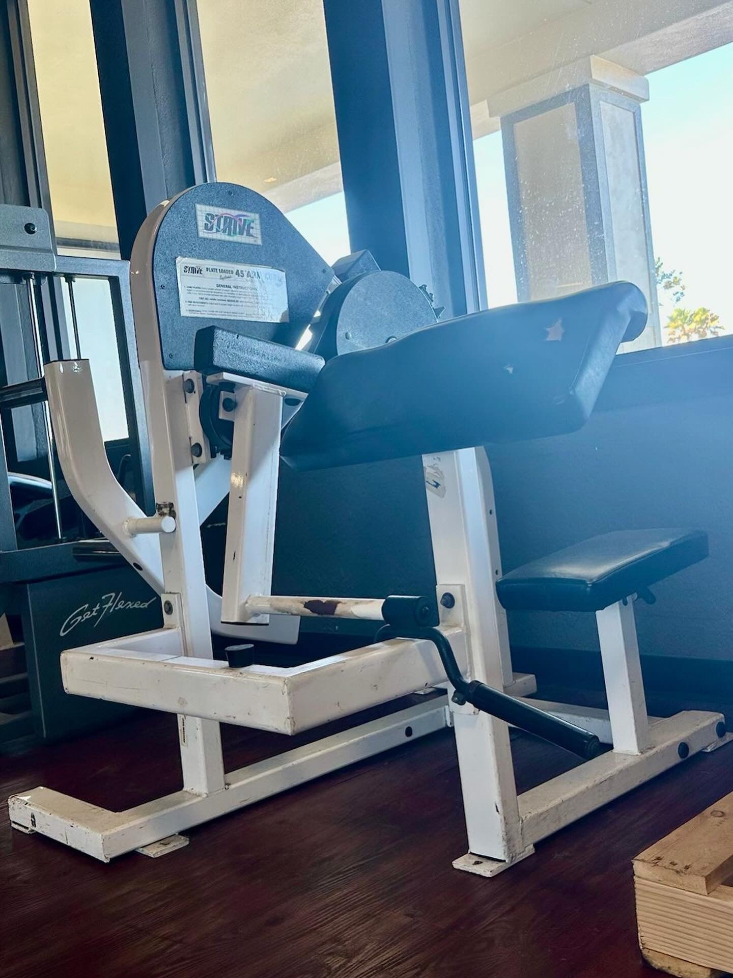 Strive - Arm Curl