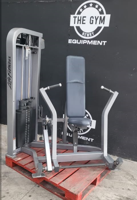 Life Fitness Pro 2 & Signature Series 15pc Complete Gym Line – Silver Finish