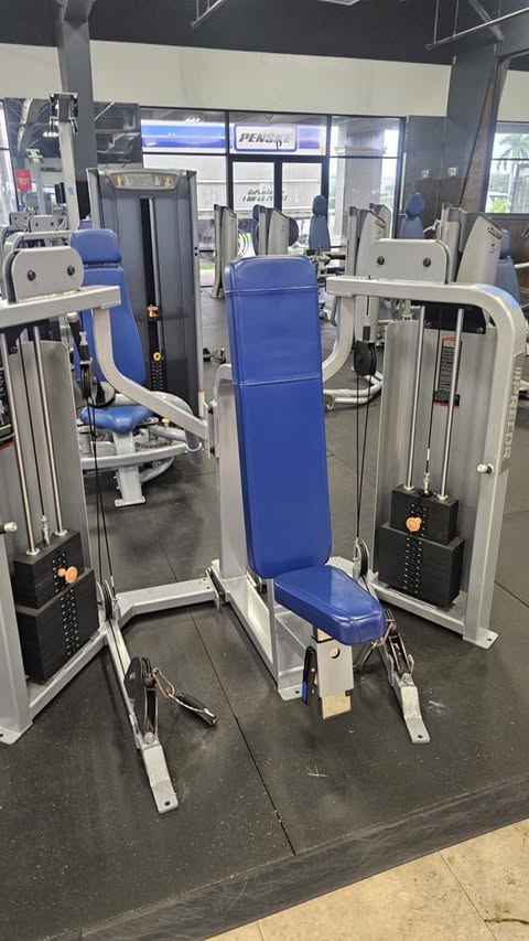 Precor Icarian Dual Stack Upper Body Circuit – 4-Piece Bundle (Silver Finish)