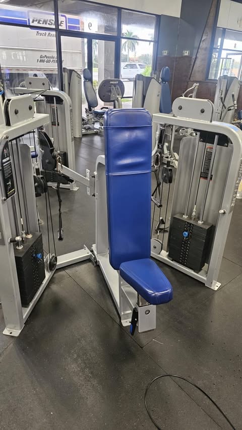 Precor Icarian Dual Stack Upper Body Circuit – 4-Piece Bundle (Silver Finish)
