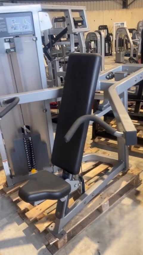 Life Fitness Pro 2 & Signature Series 15pc Complete Gym Line – Silver Finish