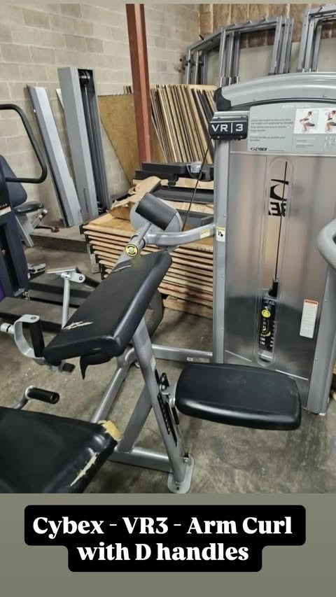 Cybex VR3 Arm Curl with D Handles