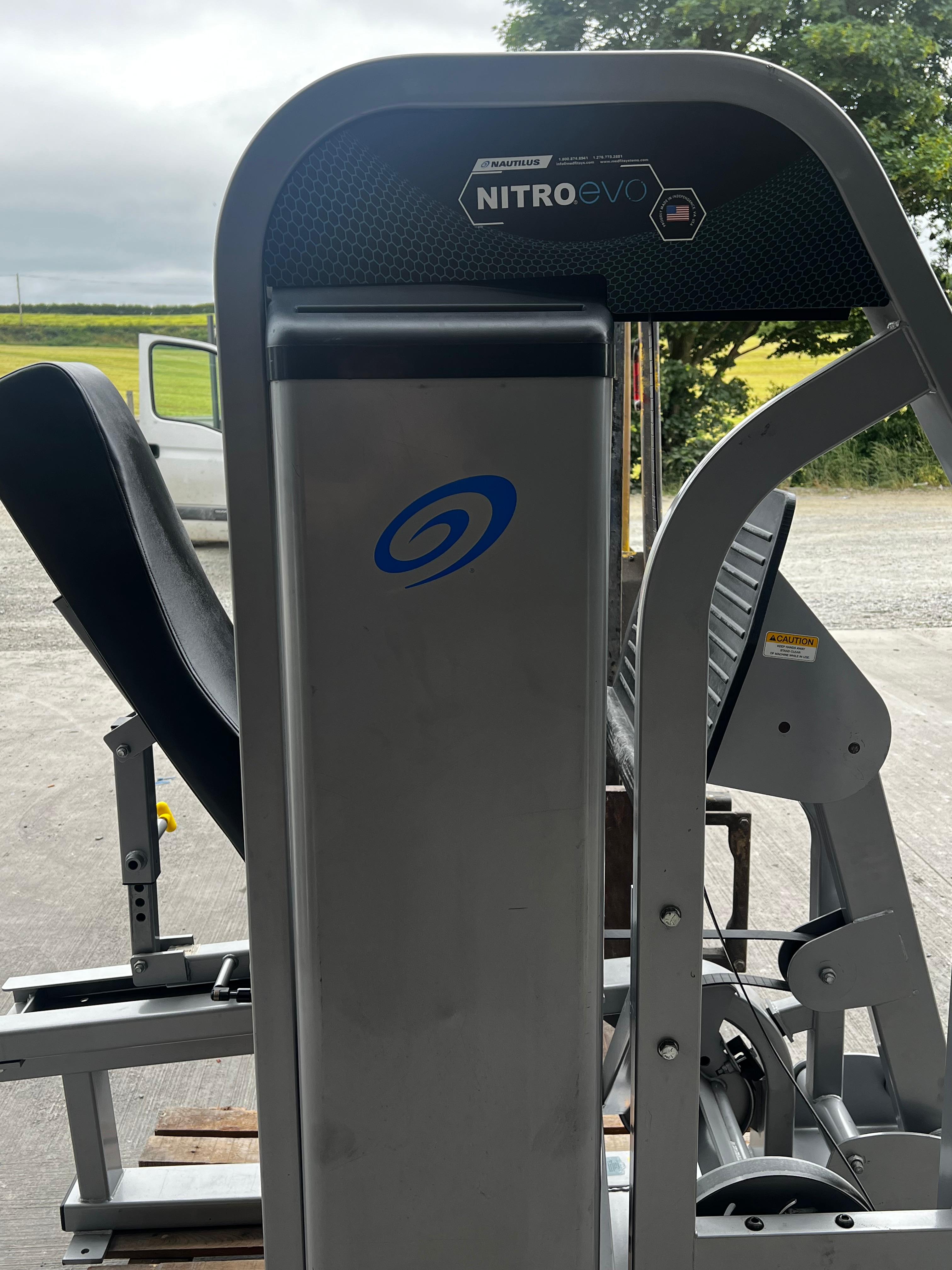Nautilus Nitro Leg Press Selectorized Commercial