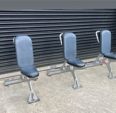 Star Trac ( FLEX ) Upright Bench